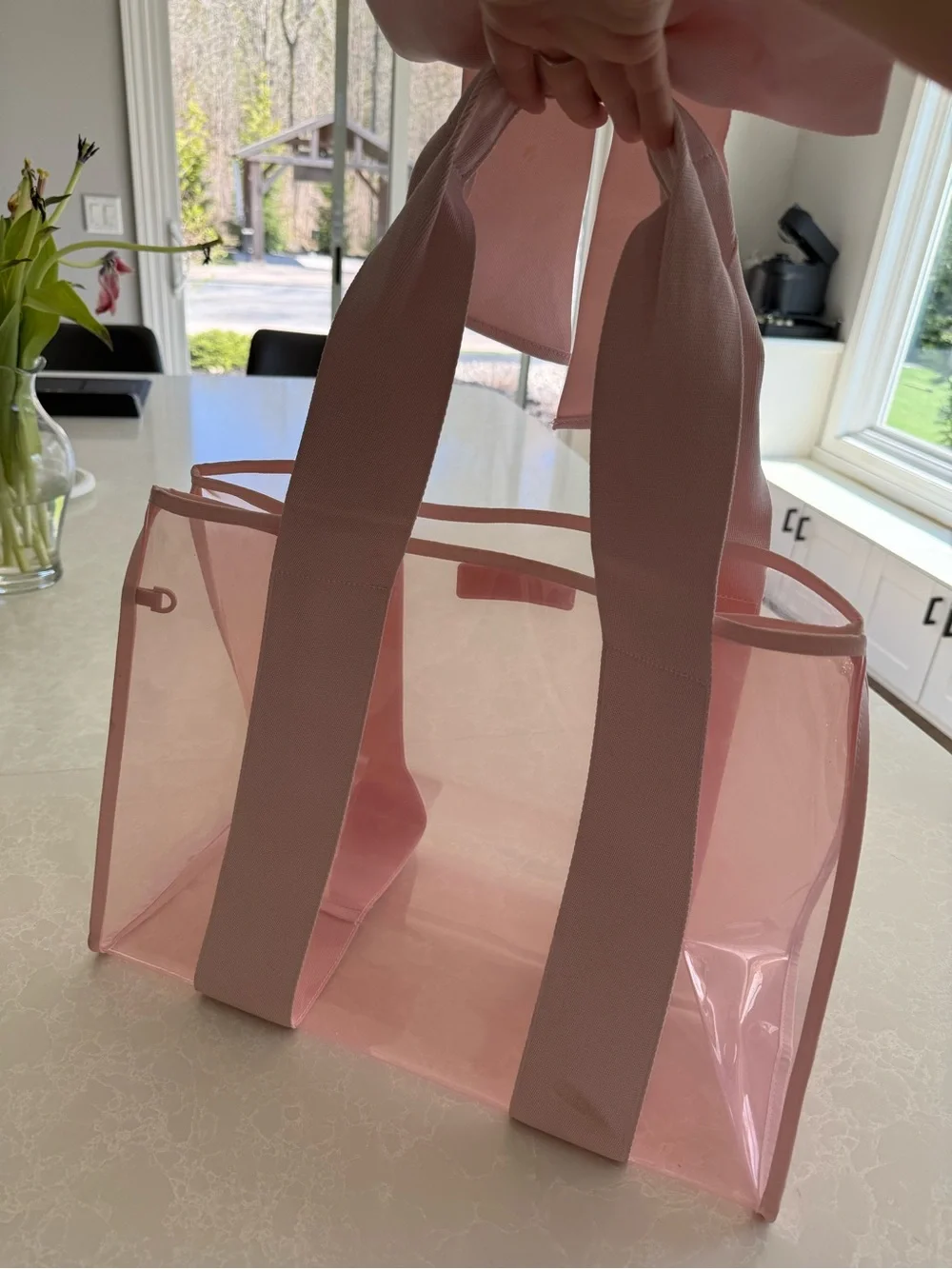 Case Mate Pink Bow-Accent Clear Tote Bag - Picture 2 of 5